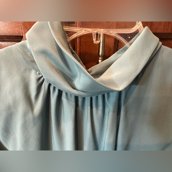 Lafayette148 New York Unique Sleeveless Blue/Green Silk Top. NWT. Retail$348. - Picture 5 of 16